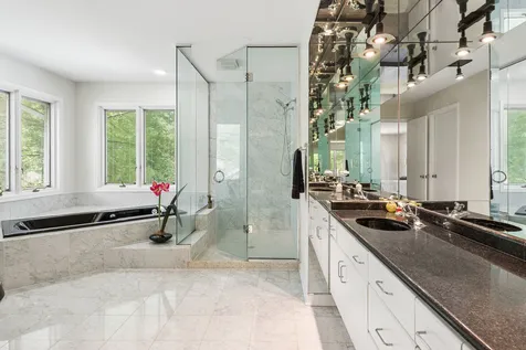 35 Barnard Lane Highland Park IL 60035