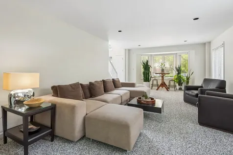 35 Barnard Lane Highland Park IL 60035