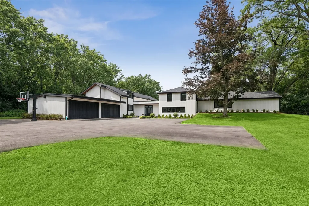 3148 Cuba Road Long Grove IL 60047