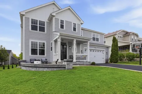 3307 Wanskuck Street Elgin IL 60124