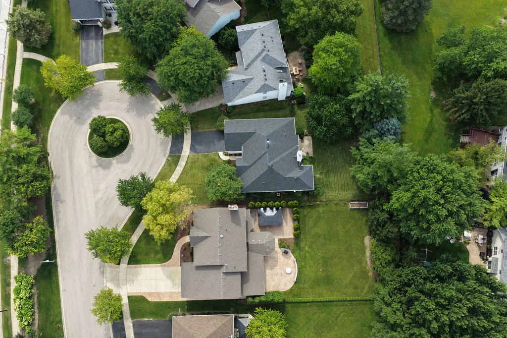 2256 Thornwood Court Aurora IL 60502