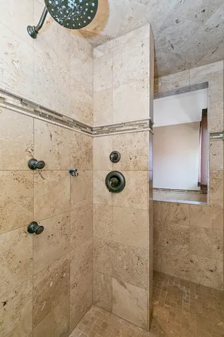 2256 Thornwood Court Aurora IL 60502