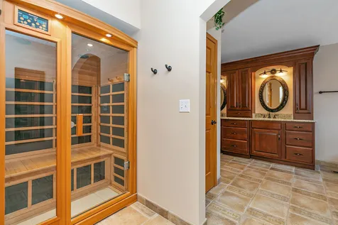 2256 Thornwood Court Aurora IL 60502