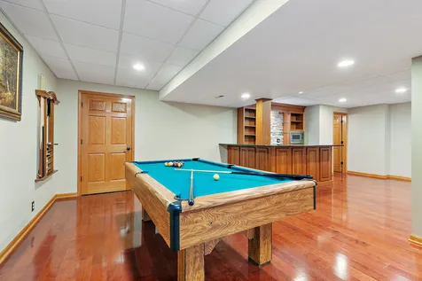 2256 Thornwood Court Aurora IL 60502