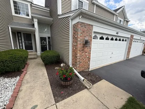 437 Spaulding Road Bartlett IL 60103