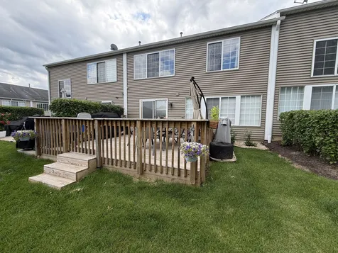 437 Spaulding Road Bartlett IL 60103