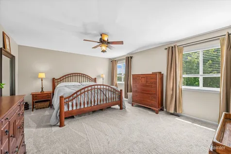 2033 Greenview Drive Woodstock IL 60098