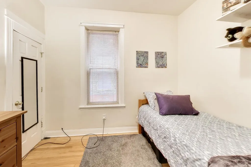 3410 West Shakespeare Avenue Chicago IL 60647