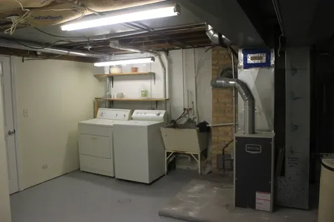 63 Pine Court Crystal Lake IL 60014