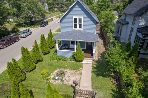501 Raymond Street Elgin IL 60120