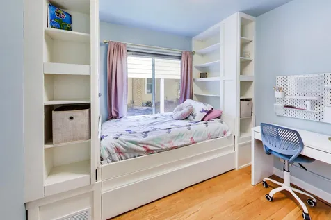 206 South Owen Street Mount Prospect IL 60056