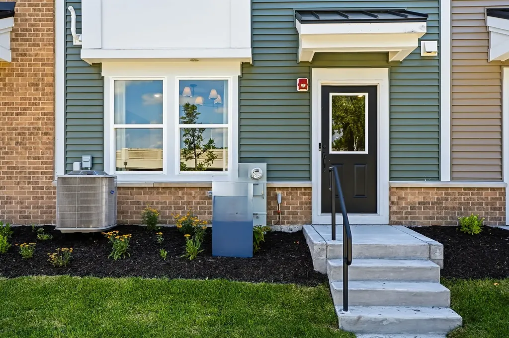 2669 Pratt Court Hoffman Estates IL 60192