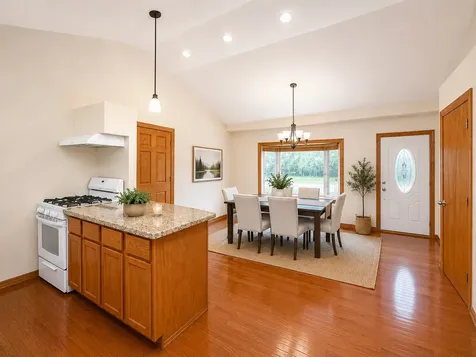 206 East Briarcliff Road Bolingbrook IL 60440