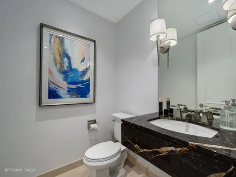 159 East Walton Place Chicago IL 60611