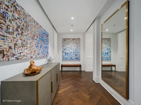 159 East Walton Place Chicago IL 60611