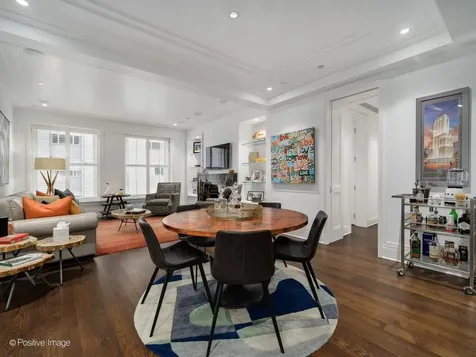 159 East Walton Place Chicago IL 60611