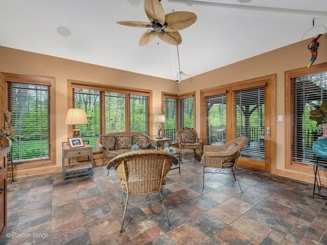 13001 Ravine Drive Lemont IL 60439