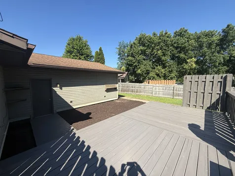 320 Midwestern Drive Ottawa IL 61350