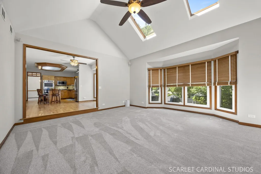 2760 Castlewood Court Aurora IL 60504