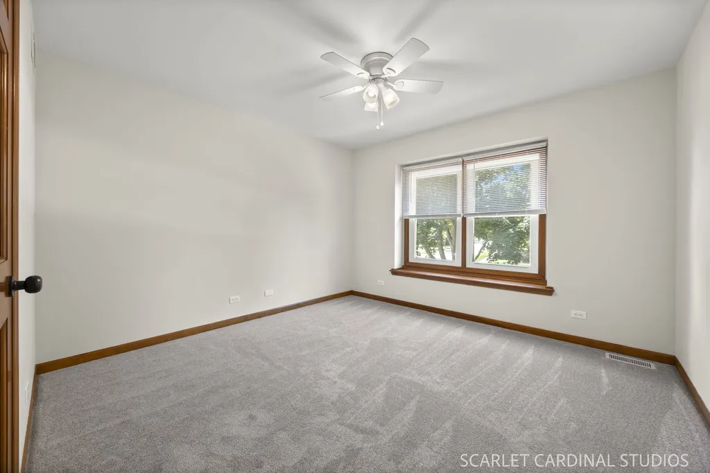 2760 Castlewood Court Aurora IL 60504