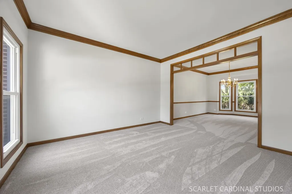 2760 Castlewood Court Aurora IL 60504