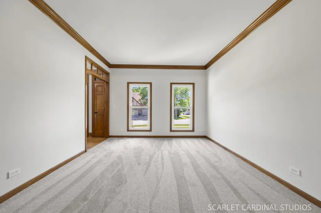 2760 Castlewood Court Aurora IL 60504