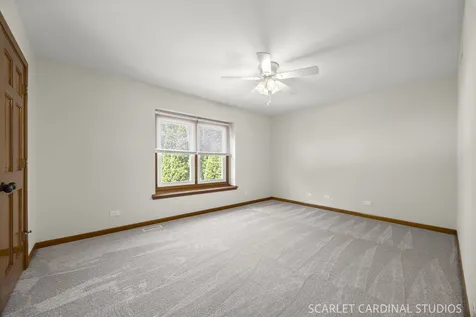 2760 Castlewood Court Aurora IL 60504