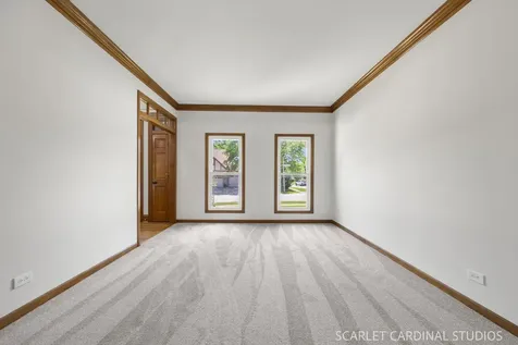 2760 Castlewood Court Aurora IL 60504