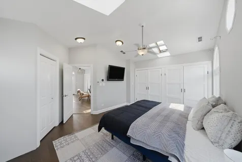 6153 West 63rd Street Chicago IL 60638
