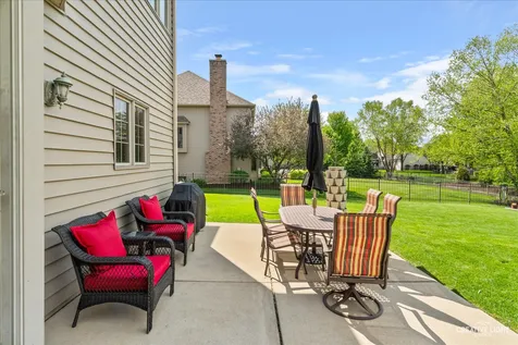 614 Pine Street Sugar Grove IL 60554