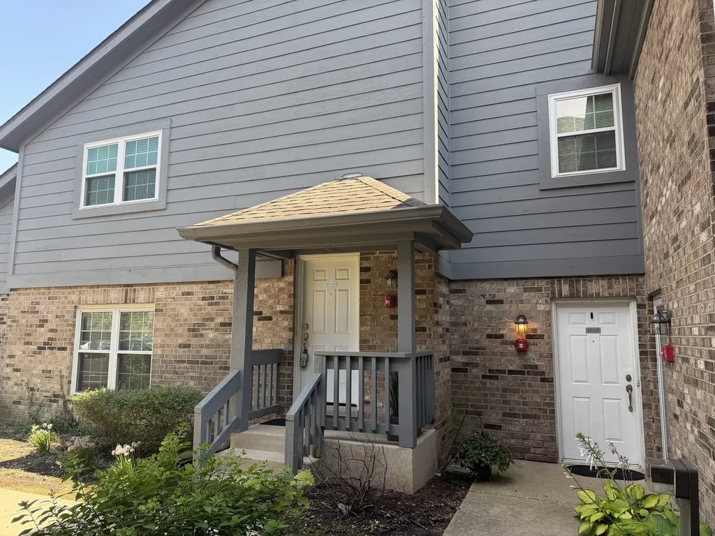 43 Foxcroft Road Naperville IL 60565
