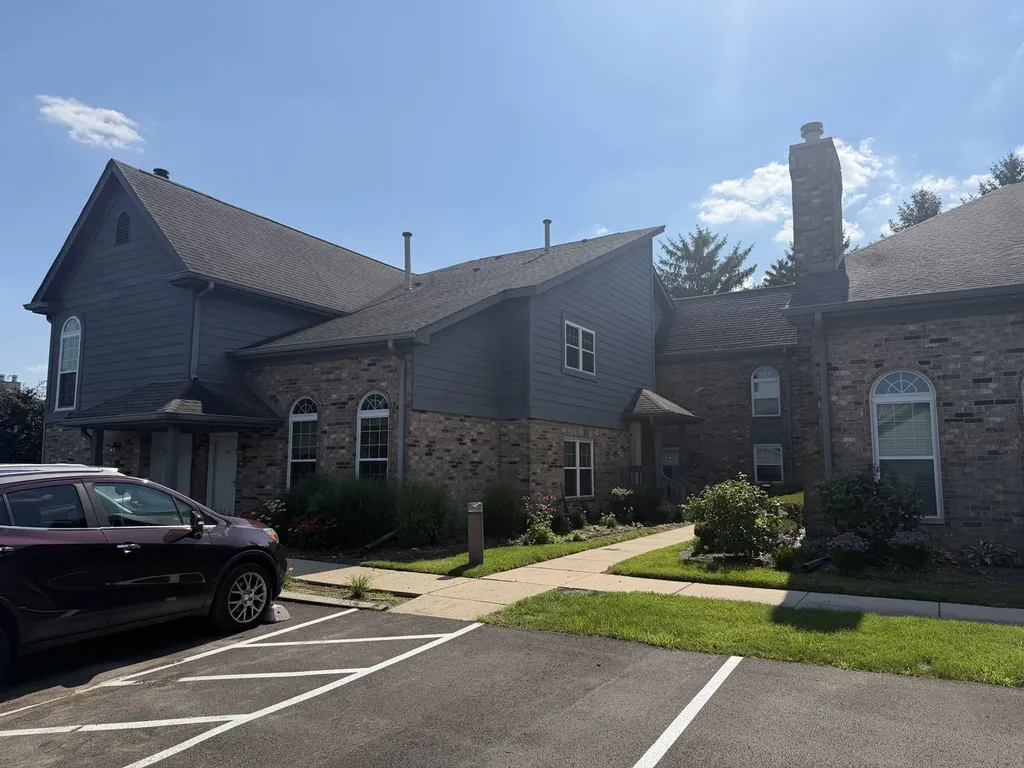 43 Foxcroft Road Naperville IL 60565