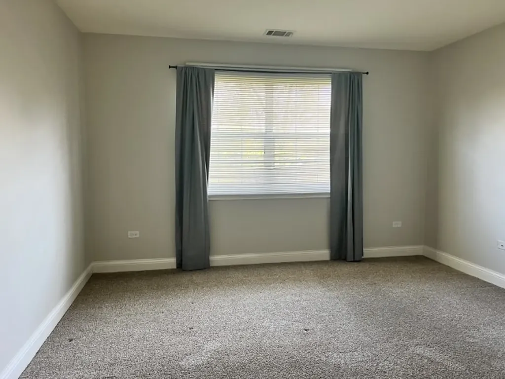 43 Foxcroft Road Naperville IL 60565