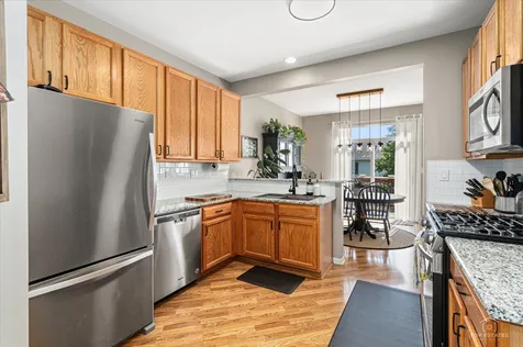 549 Peregrine Parkway Bartlett IL 60103