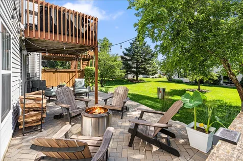 549 Peregrine Parkway Bartlett IL 60103
