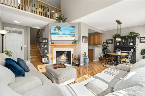 549 Peregrine Parkway Bartlett IL 60103