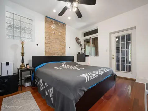 2436 West Superior Street Chicago IL 60612