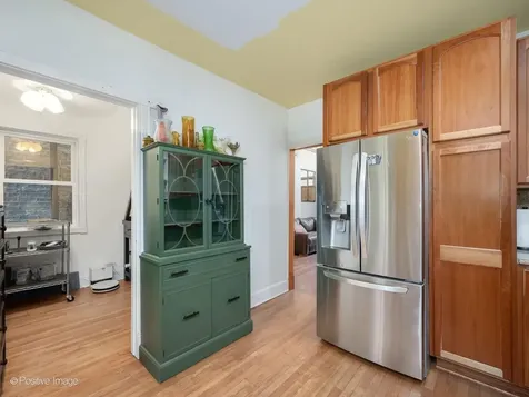 2436 West Superior Street Chicago IL 60612