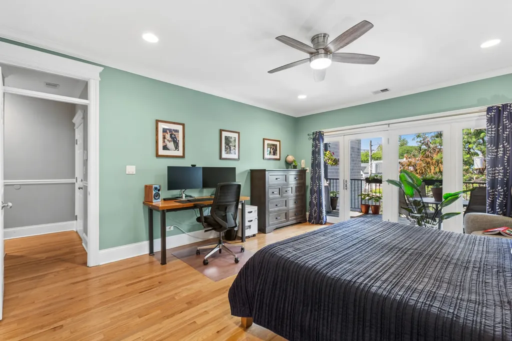 4124 North Lincoln Avenue Chicago IL 60618