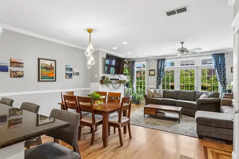 4124 North Lincoln Avenue Chicago IL 60618