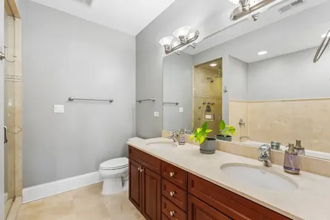 4124 North Lincoln Avenue Chicago IL 60618