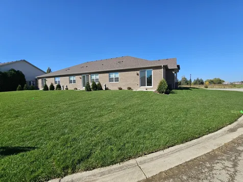 23 Apollo Court Tinley Park IL 60477