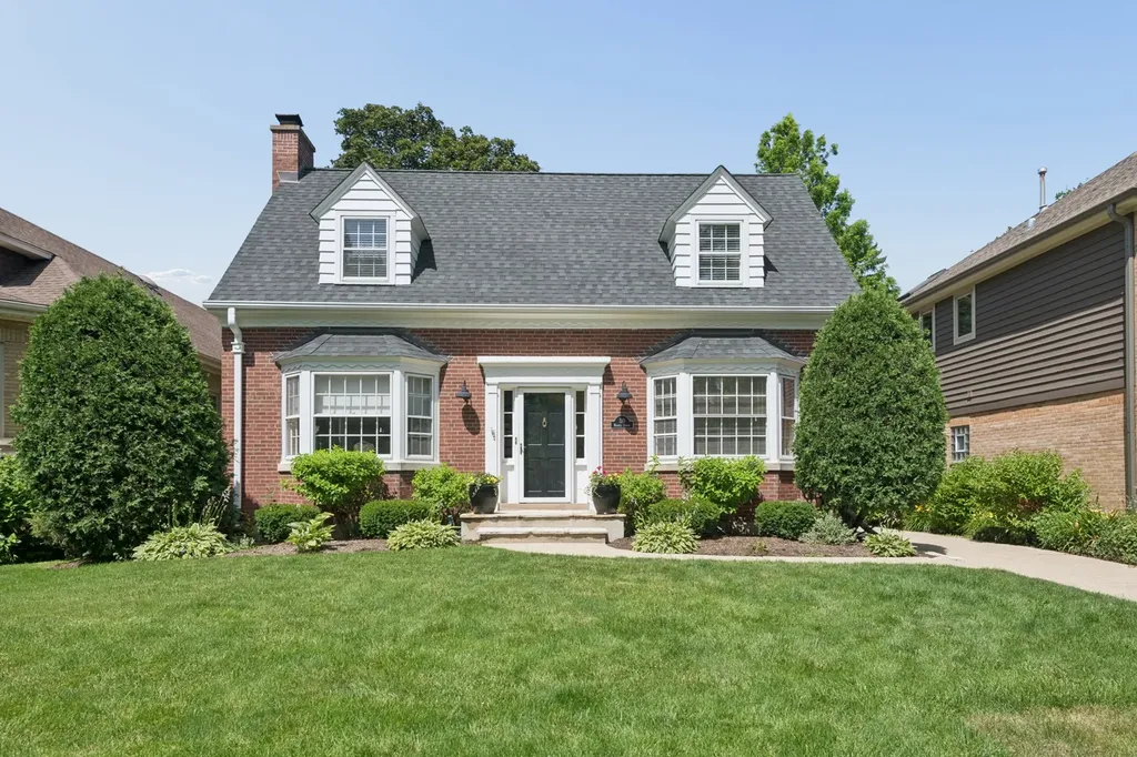 110 North Merrill Street Park Ridge IL 60068