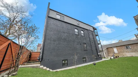 2704 West 24th Place Chicago IL 60608