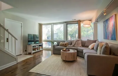 2044 North Larrabee Street Chicago IL 60614