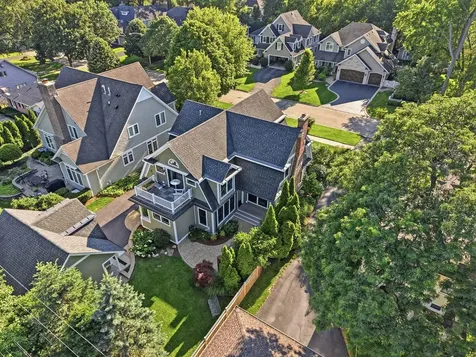 611 Prairie Avenue Barrington IL 60010