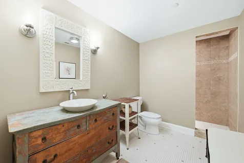 611 Prairie Avenue Barrington IL 60010