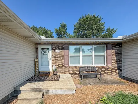 1015 Cambridge Drive Rantoul IL 61866