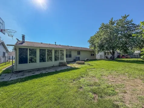 1015 Cambridge Drive Rantoul IL 61866