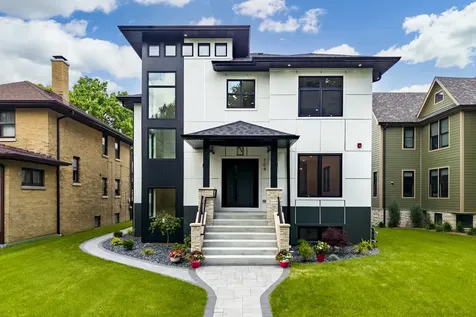 704 Monroe Avenue River Forest IL 60305